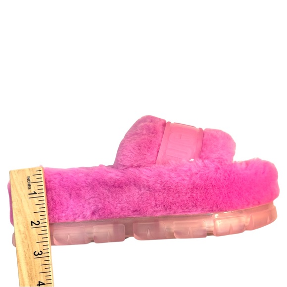 Ugg Women's Fluffita Clear Color: Carnation Size: 7 NWT. - Picture 11 of 14